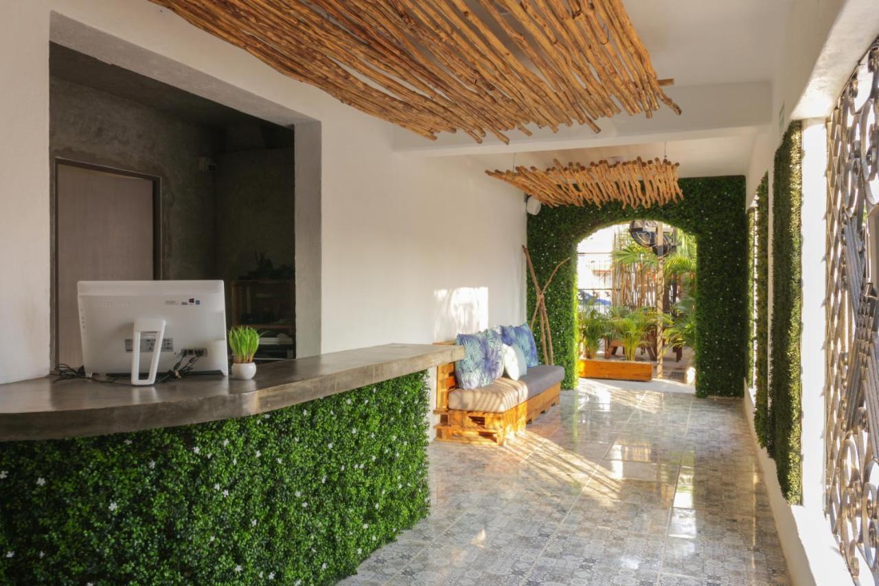 Lucky Duck Pj Hotell Cancún Eksteriør bilde