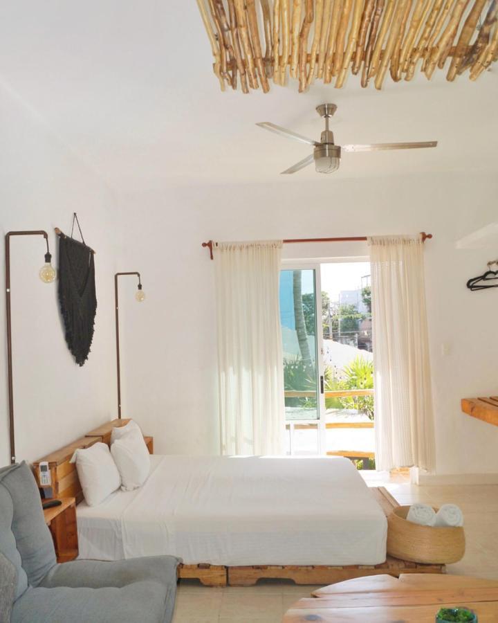 Lucky Duck Pj Hotell Cancún Eksteriør bilde